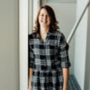 Meet your Posher, Gina